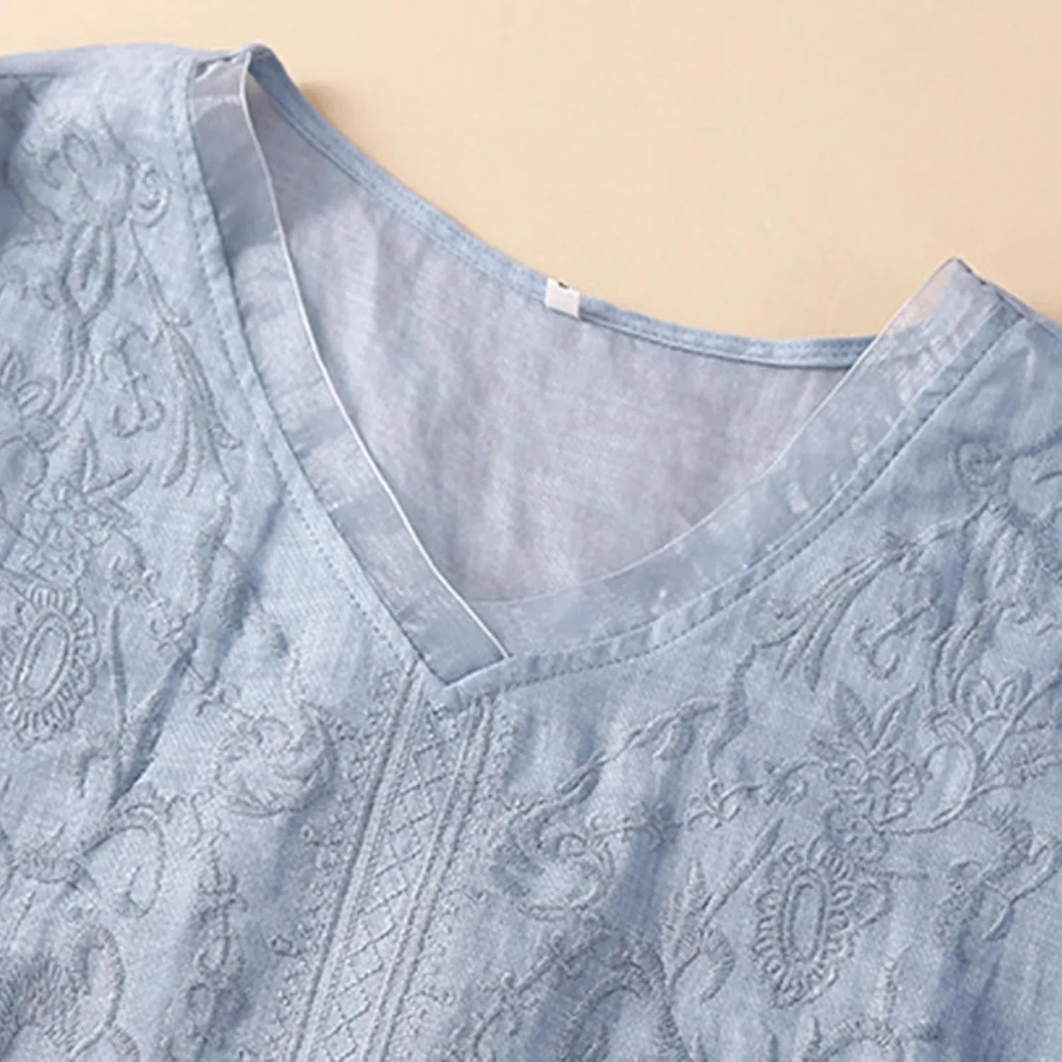2025 Women Floral Embroidery Linen Shirts 3/4 Sleeve V Neck Peasant Tops Blouses Vintage Boho Ethnic Tees Pullover