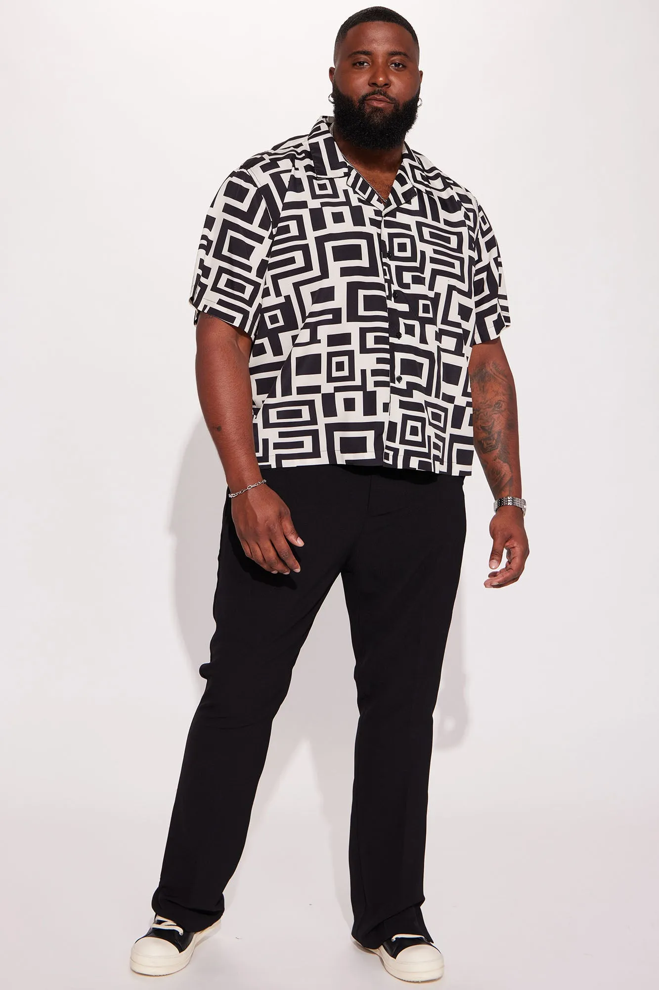 Amazed Short Sleeve Button Up - Black