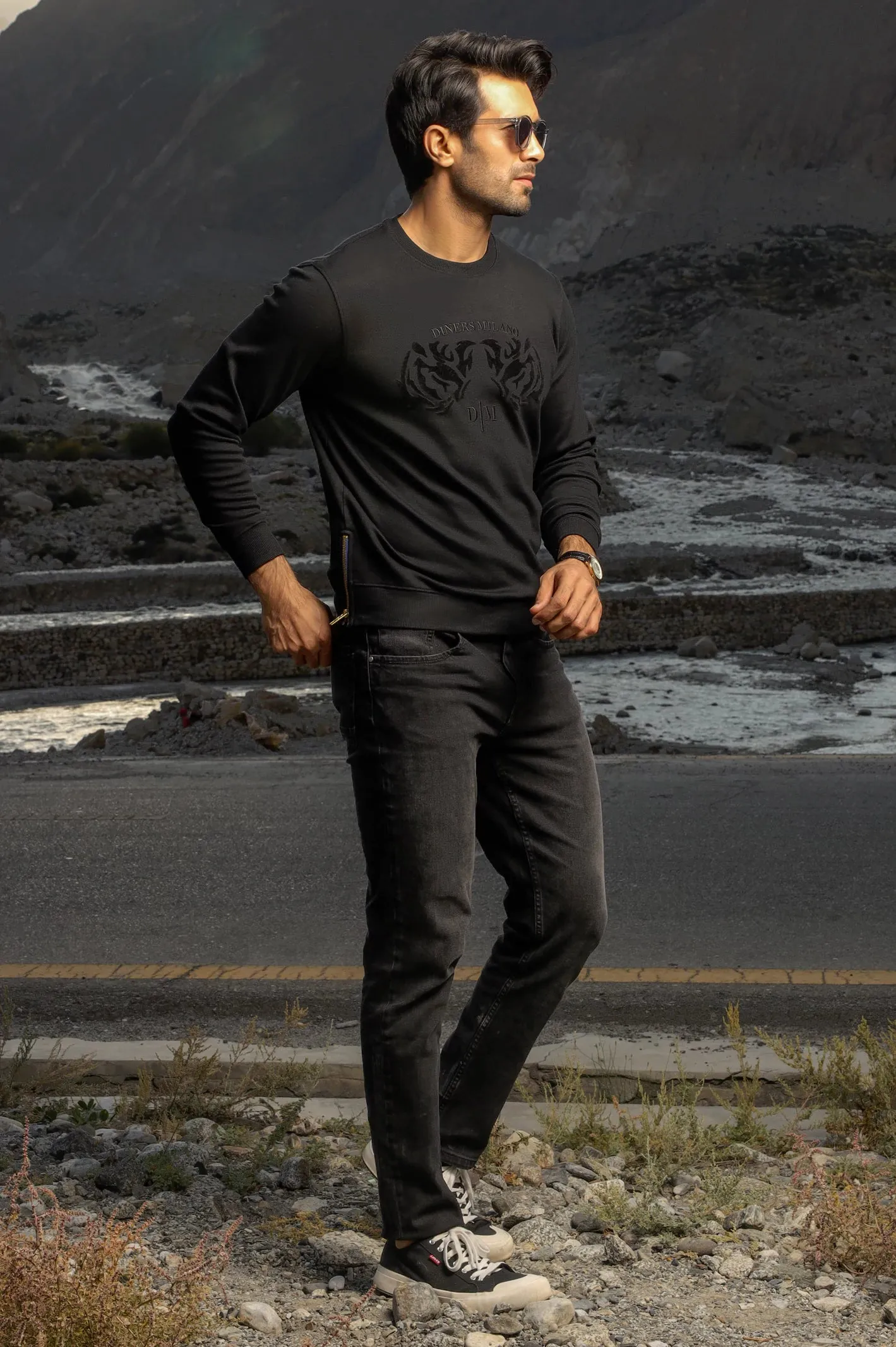 Black Embroidered Sweatshirt