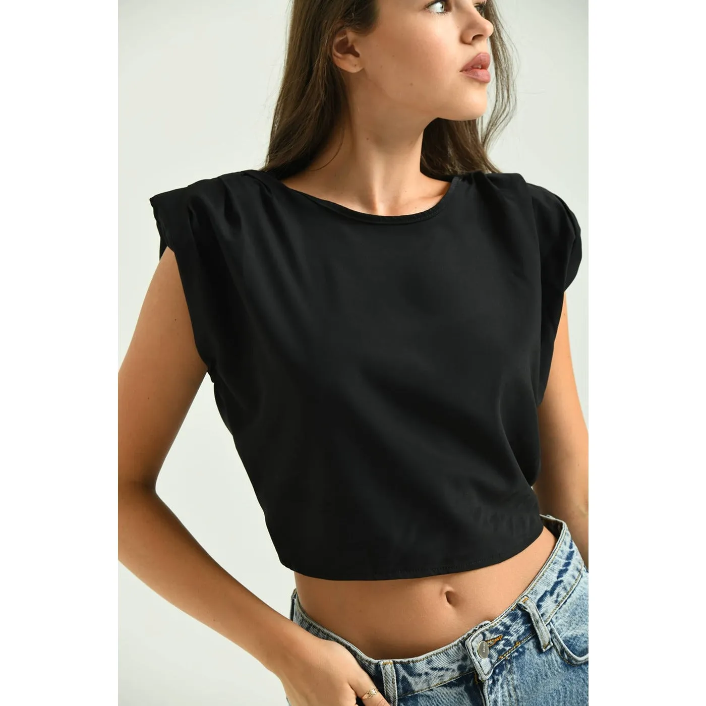 Black Sleeveless Top