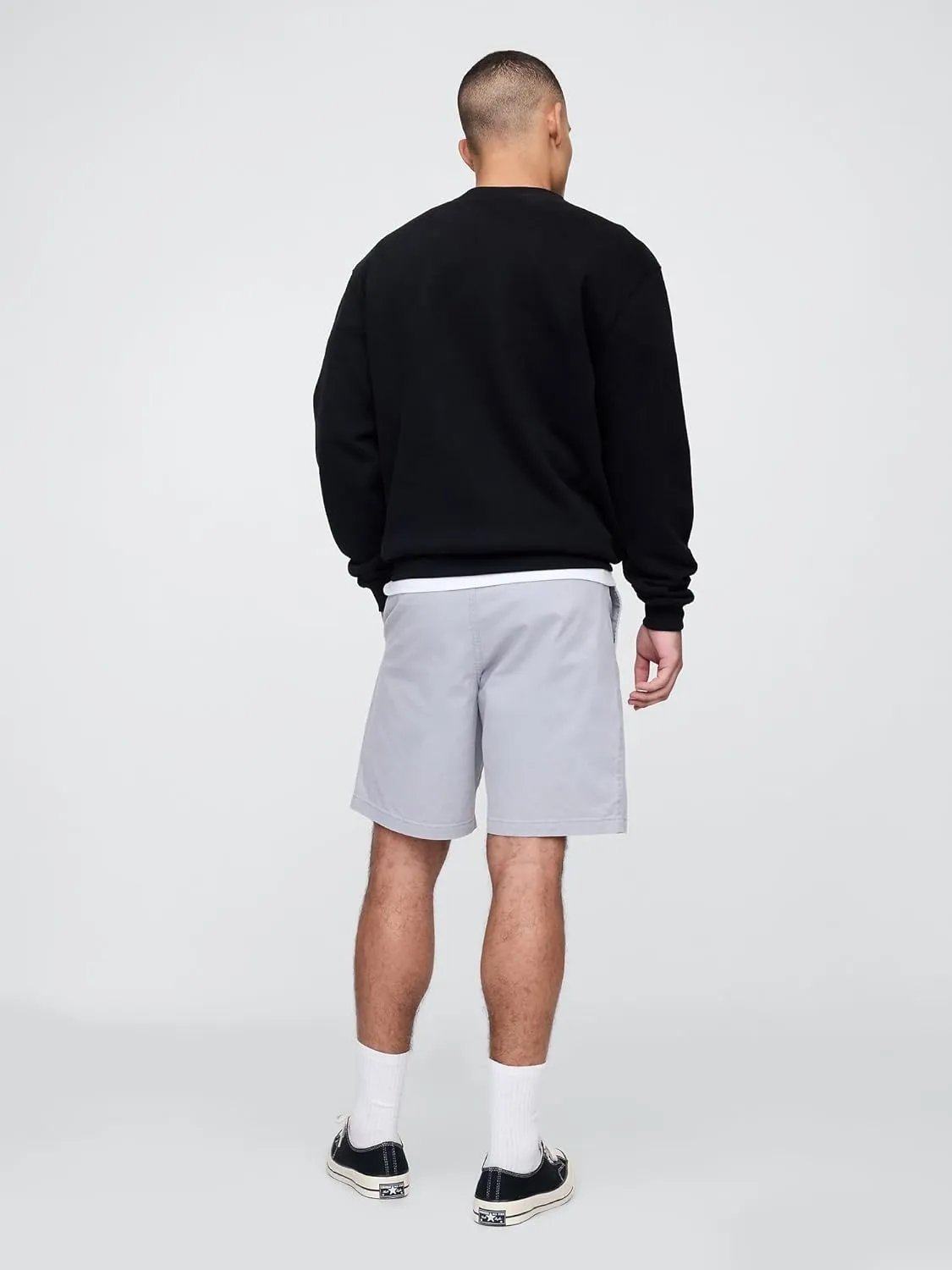GAP Men's 9" Essential Shorts