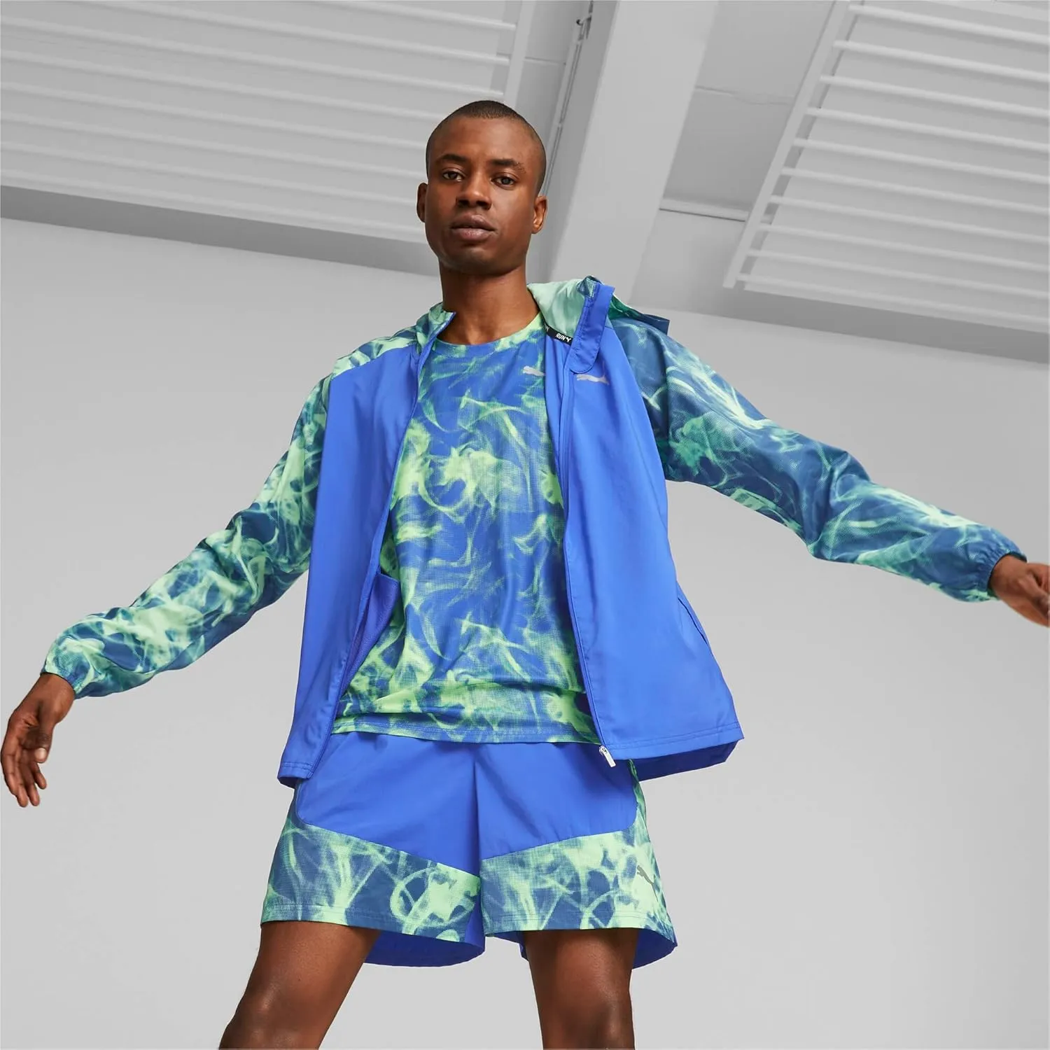PUMA Men's Run Favorite Woven Jacket