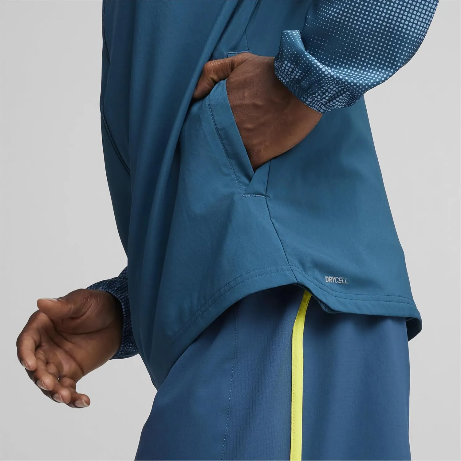 PUMA Men's Run Favorite Woven Jacket