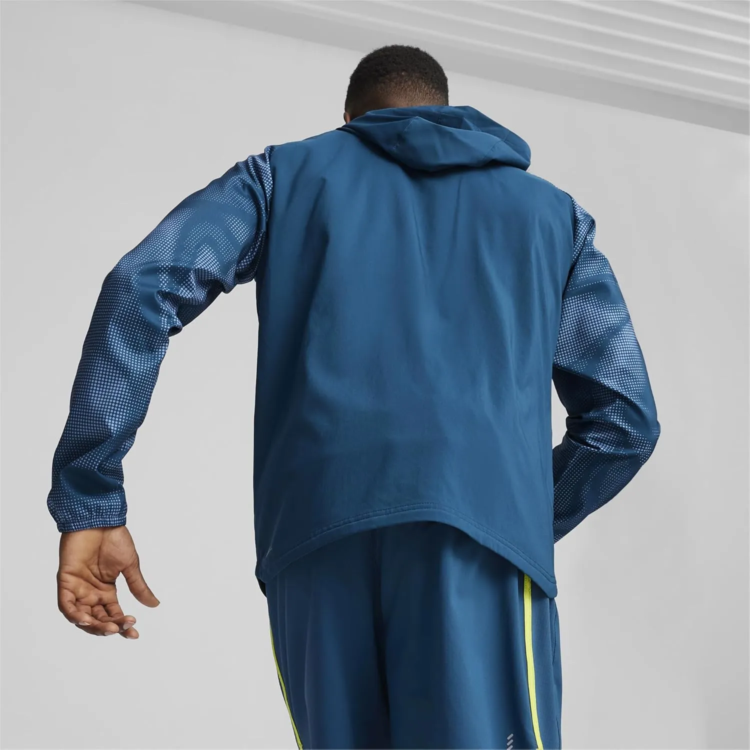 PUMA Men's Run Favorite Woven Jacket